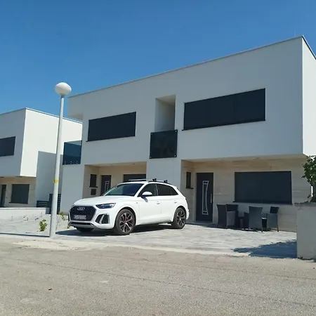 Hh Cvetkovic By Interhome Nyaraló *